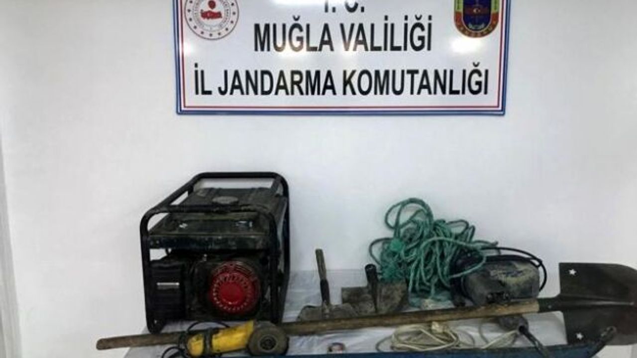 Yatağan'da Kaçak Kazı İçin Tünel Kazmışlar