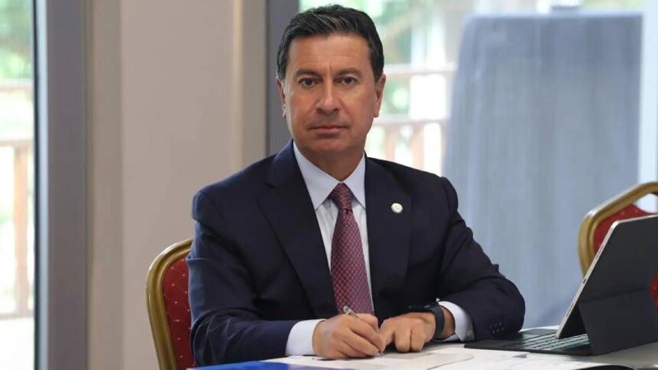 Ahmet Aras, "En başarılı Büyükşehir Belediye Başkanları" listesinde ilk 3’te
