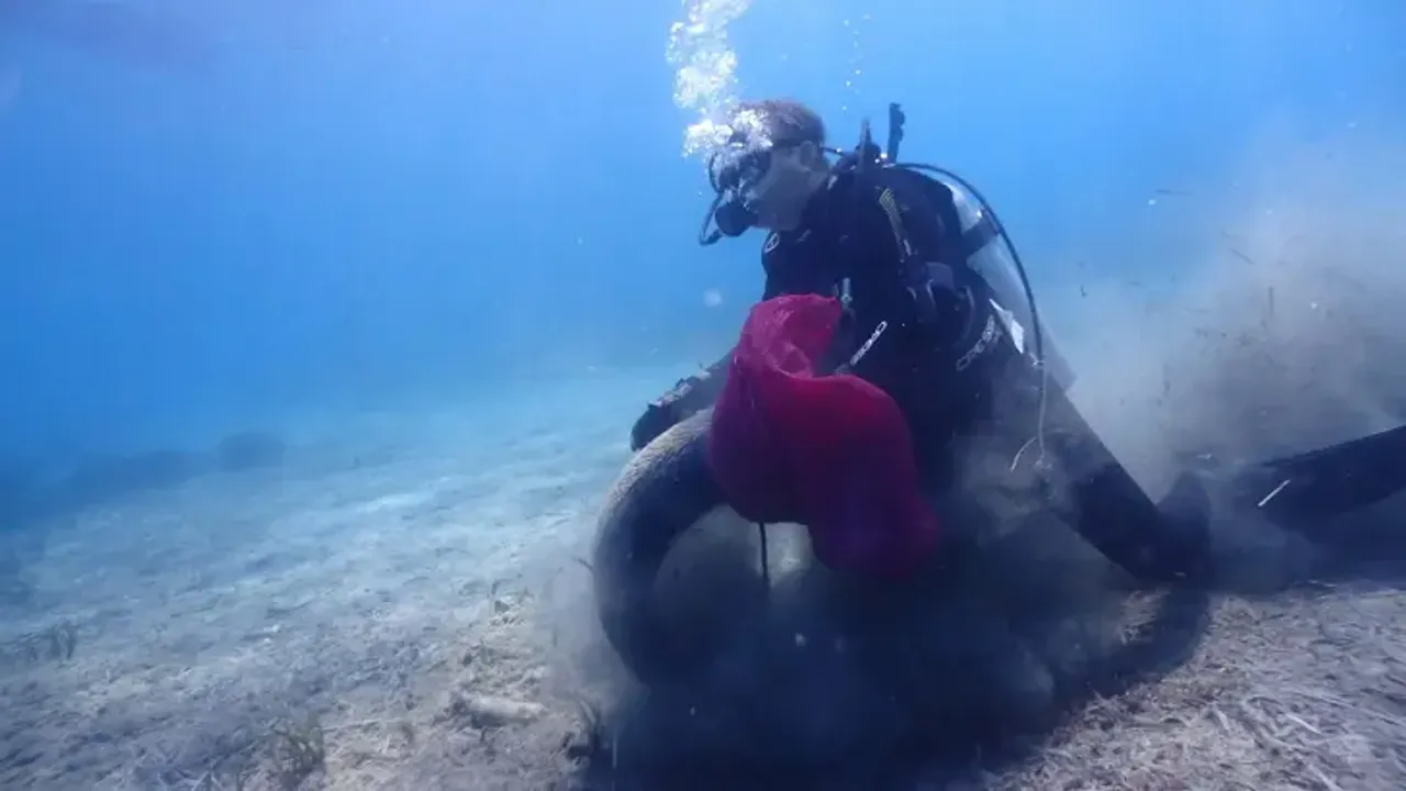 Bodrum’da denizden 850 kilo atık çıktı