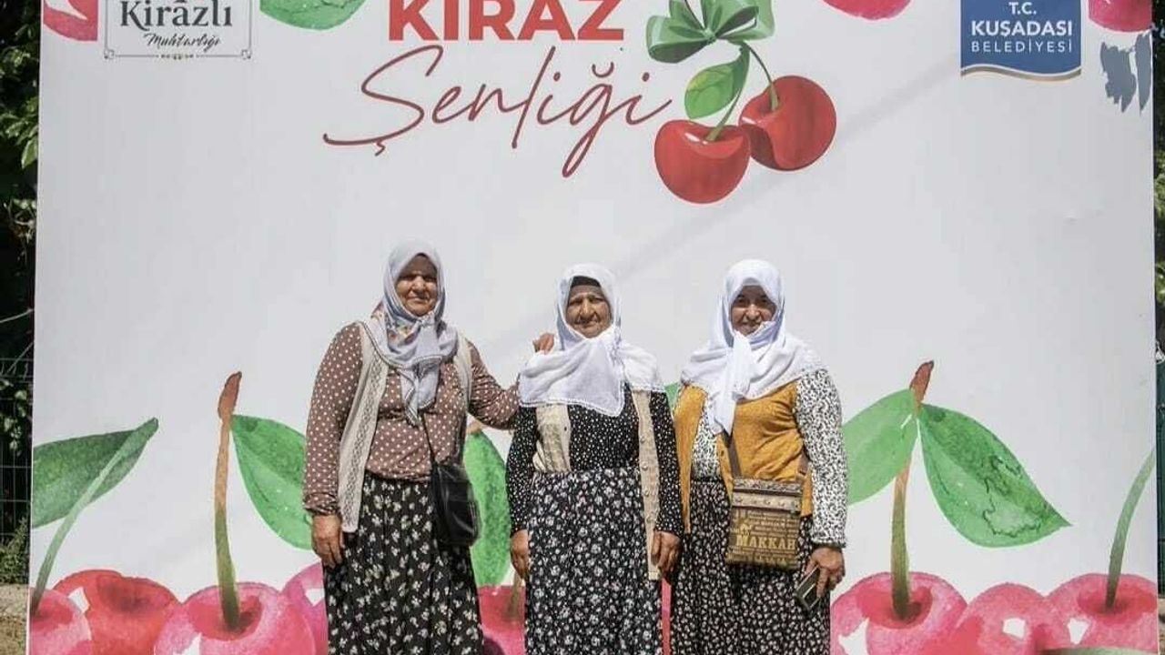 Kirazlı’da Geleneksel Kiraz Şenliği’ne yoğun ilgi