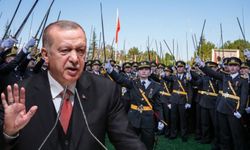 CUMHURBAŞKANI ERDOĞAN: SİZ BU KILIÇLARI KİME ÇEKİYOSUNUZ? BİRKAÇ KENDİNİ BİLMEZ TEMİZLENECEK
