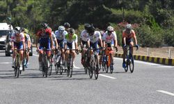 15 TEMMUZ MUĞLA-MARMARİS YARIŞINDA 254 SPORCU 62 KM PEDAL ATTI