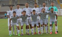 FETHİYESPOR SEZONA İÇ SAHADA 4 GOLLÜ KASTAMONUSPOR YENİLGİSİYLE BAŞLADI