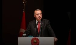 Erdoğan: Noel Yortuları vesilesiyle Hristiyanlık inancına mensup vatandaşlarımızı, en içten duygularımla tebrik ediyorum