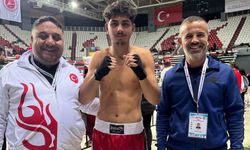 Fethiyeli Kick Boks sporcusu Türkiye üçüncülüğüne uzandı