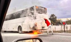 Muğla’da seyir halindeki otobüste çıkan yangın korkuttu