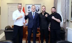 Milli Boksör Şükrü Altay’dan Muğla Valisi Akbıyık’I ziyaret etti