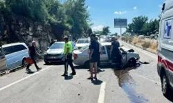 Torbalı-Güvercinlik karayolunda trafik kazası: Altı yaralı