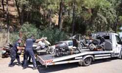 Marmaris'te hurda araç ve atıl malzeme temizliği