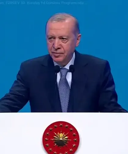 Erdoğan: ‘Gençleri ikbal kavgalarına meze yaptırmayacağız’