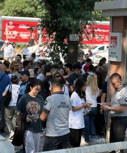 Fethiye'de bir öğrenci YKS’yi saniyelerle kaçırdı