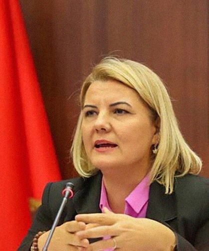 İzmit Belediye Başkanı Hürriyet, görevden uzaklaştırıldı