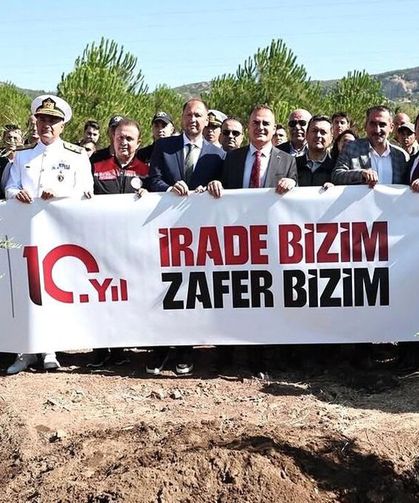 Menteşe'de 15 Temmuz şehitleri için fidan dikildi