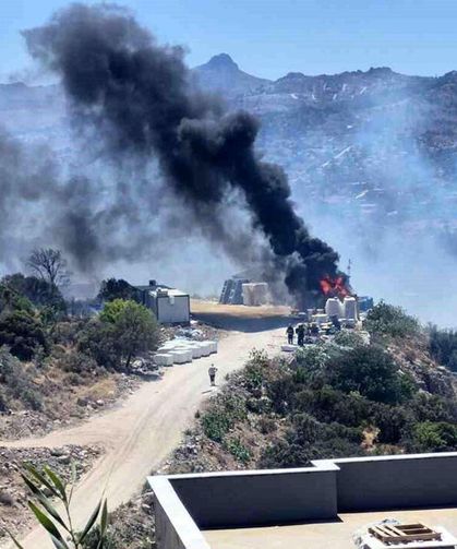 Bodrum'da şantiyedeki patlama, makilik alanı yaktı