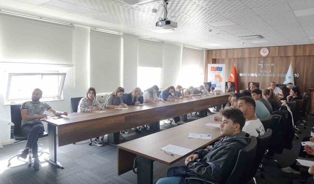 'MENTEŞE'DE GENÇLER İŞTE '