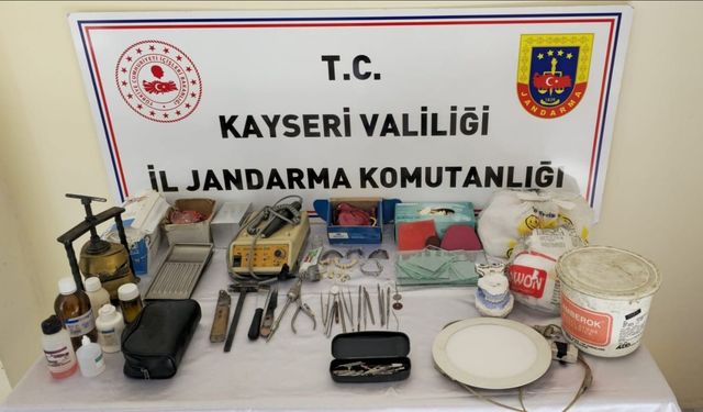 Sahte diş hekimini jandarma yakaladı