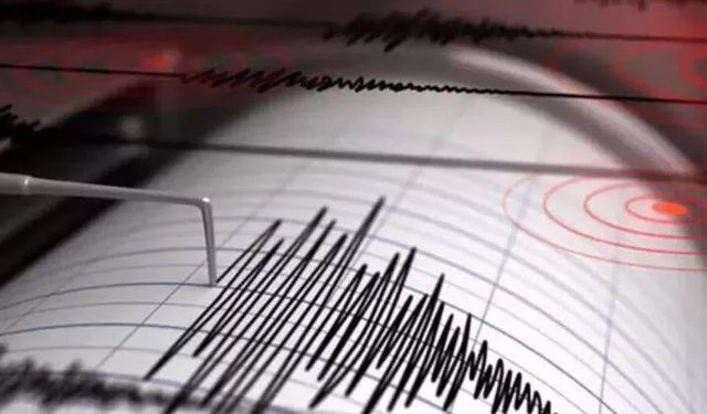 Çanakkale'de korkutan deprem: 5,2 ile sallandı!