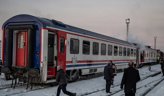 Doğu Ekspresi'nde panik: Dumanlar yükseldi