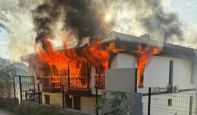 Gökova’da kan donduran olay: Yakalanmamak için evi ateşe verdi