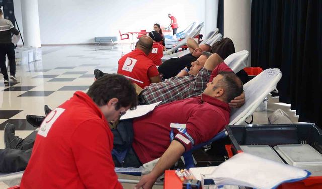 Muğla’da kan bağışı seferberliği Menteşe’de başladı