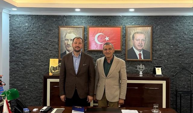 AK Parti Köyceğiz’de zehir zemberek istifa: "Başkan Güngör güç zehirlenmesi yaşıyor"