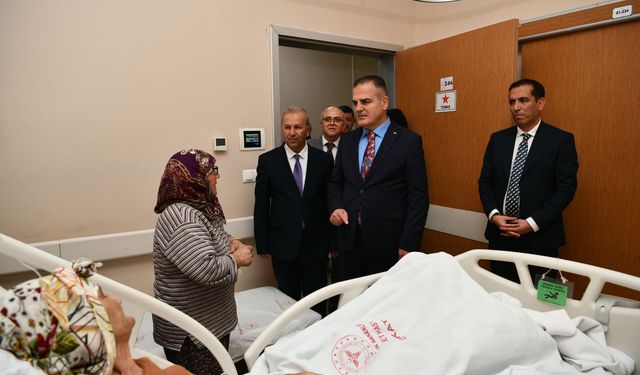 Vali Akbıyık’tan Ortaca Devlet Hastanesi’ne ziyaret!