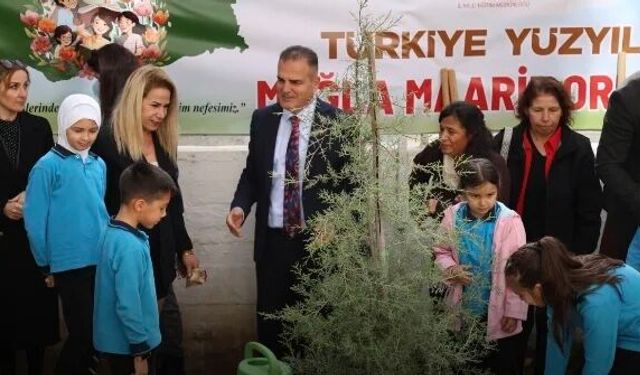 Muğla’da öğretmenler günü için anlamlı etkinlik: Fidanlar dikildi