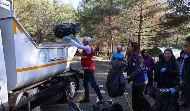 Muğla’da temizlik seferberliği: Ula Göleti’nde kapsamlı çalışma