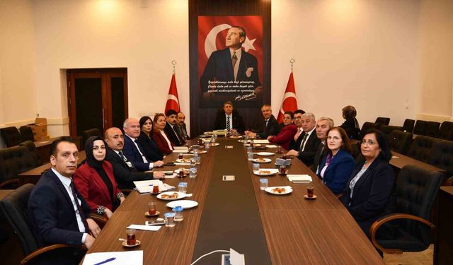 Nüfus müdürlerine hizmet kalitesini yükseltme eğitimi