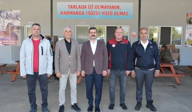 Köyceğiz Kaymakamı Kumcu’dan zeytinyağı fabrikasına inceleme