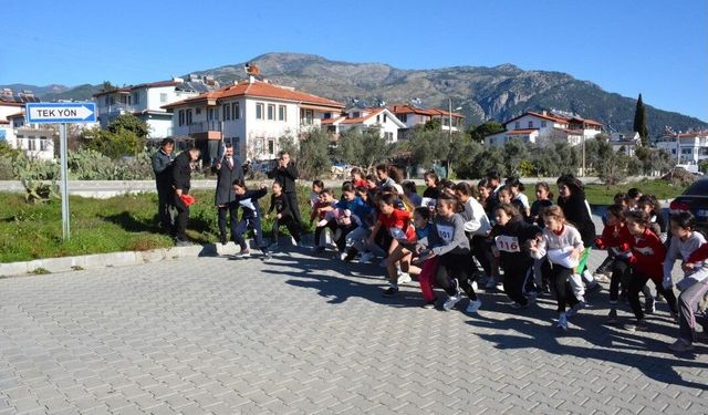 Köyceğiz’de Atatürk yol koşusu yapıldı