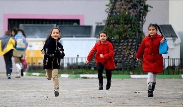 Milyonlarca Öğrenci Geri Sayım Başladı! İkinci Dönem Ne Zaman Başlıyor?