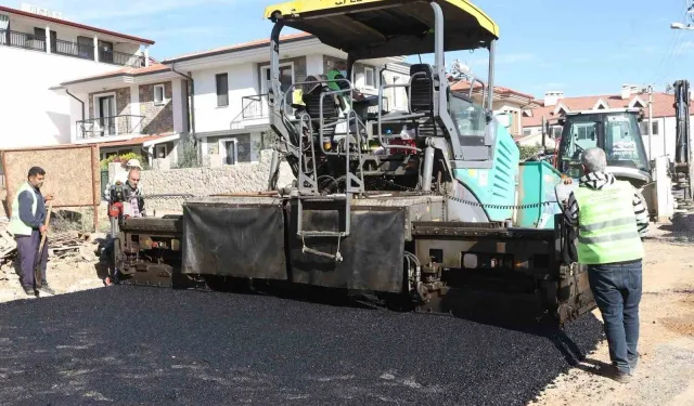 Büyükşehir Datça'da yolları yeniliyor: 53 bin metrelik dev yatırım