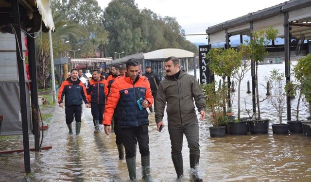 Köyceğiz’de Yoğun Yağış Sonrası Göl Taştı, Zarar Gören İşletmeler İncelendi