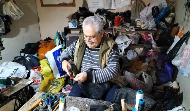 Köyceğiz’in Son Ayakkabı Ustası Yıllara Meydan Okuyor