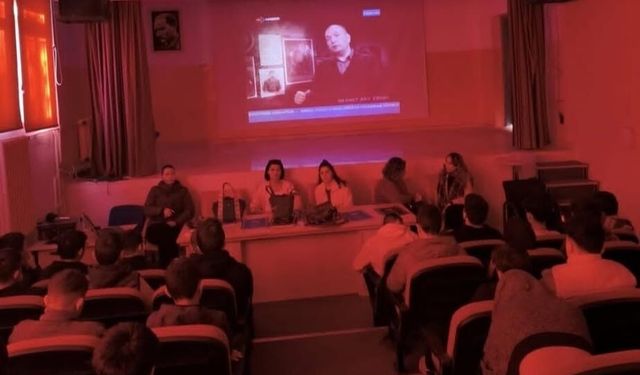 Köyceğiz’de Öğrencilere Belgesel Gösterimi