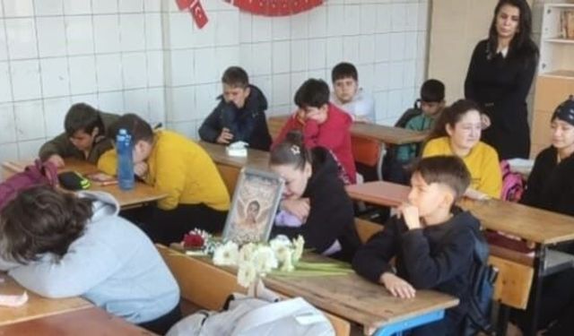 Sınıf Arkadaşları Minik Öykü İçin Gözyaşı Döktü