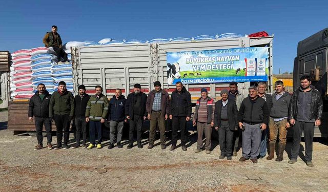 Çerçioğlu’ndan Karacasu’da Üreticilere Yem Desteği