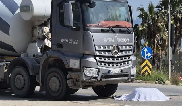 Bodrum’da Korkunç Kaza: Çimento Kamyonu Yayaya Çarptı