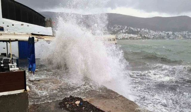 Bodrum-Kaş hattında fırtına alarmı verildi