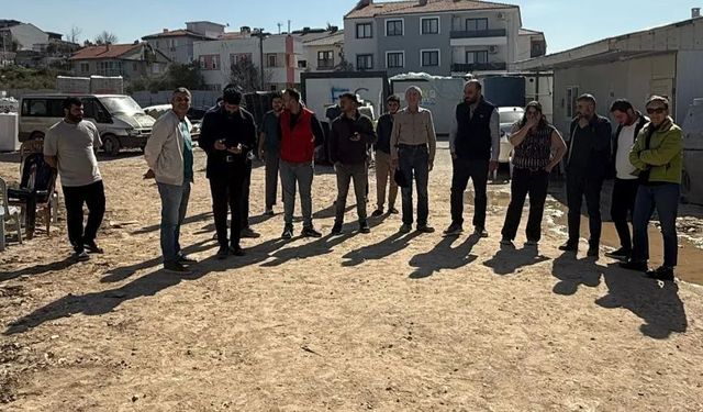 Menteşe’de Maaşlarını Alamayan İşçiler Greve Girdi