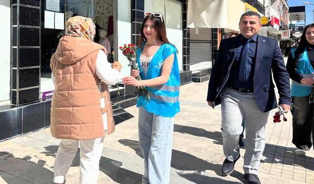 Dalaman Ülkü Ocakları’ndan anlamlı 8 Mart etkinliği