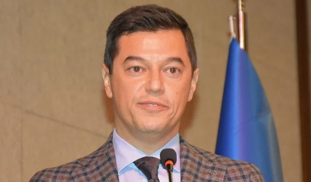 Marmaris Belediye Başkanı Ünlü'ye protesto yürüyüşünden ceza
