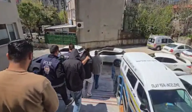 Yasa dışı sosyal medya şebekesi çökertildi: Beş gözaltı