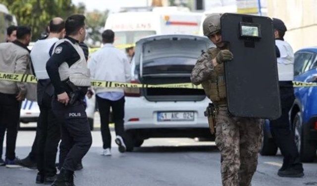 İsrail Konsolosluğu önünde silahlı çatışma: Üç terörist etkisiz hale getirildi