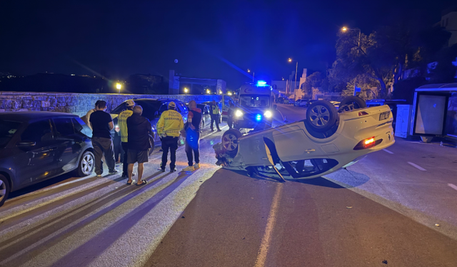 Bodrum’da gece yarısı feci kaza: Araç takla attı