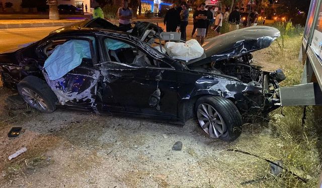 Bodrum’da otomobil takla attı: İkisi ağır üç yaralı