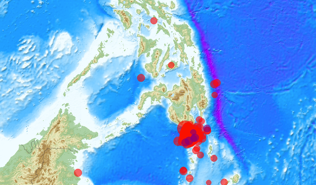 Filipinler'de 7.8 büyüklüğünde deprem