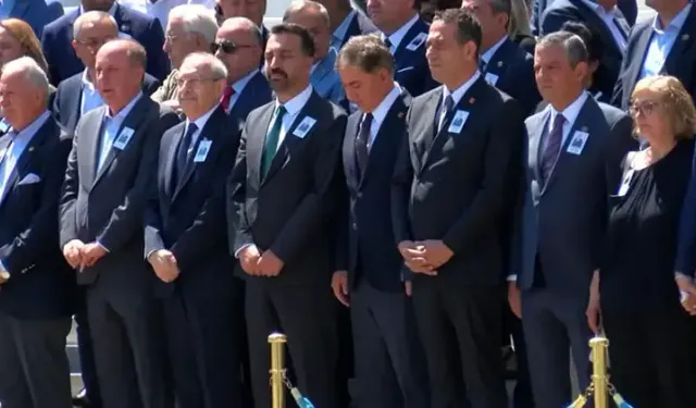 Kılıçdaroğlu ile Özel TBMM'deki cenaze töreninde tokalaştı