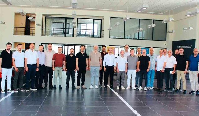 MÜSİAD Muğla üyeleri Fethiye’deki istişare toplantısında buluştu